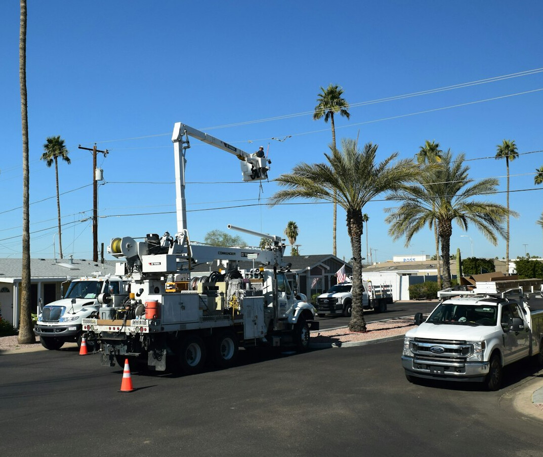 Satellite uplink truck and network distribution equipment
